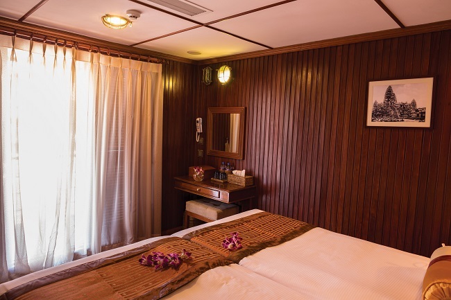 Pandaw & Heritage Line Cruises in Mekong - How Different