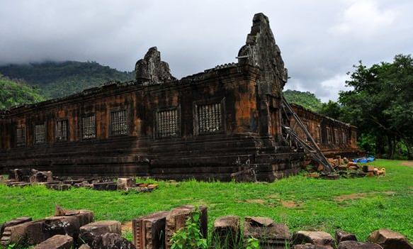 vat phou temple 14
