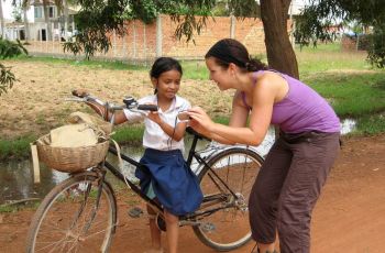 phnom penh to siem reap cruises 5