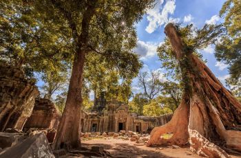 cambodia river cruises 3